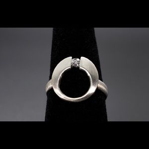 Modern 10k Gold And Diamond Ring